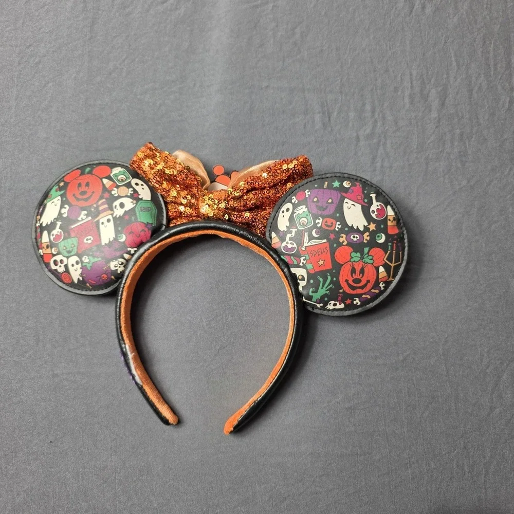 Disney Parks Minnie Mouse ears Halloween Party MNSSHP ghost pumpkin Mickey ears